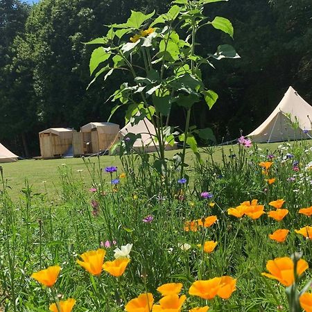 Готель Au Pre Fleuri Eco Glamping Le Lindois Екстер'єр фото